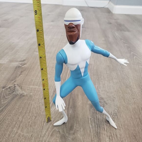 Vintage 2003 Frozone Disney Pixar Hasbro The Incredibles 10" Action Figure - Picture 3 of 12
